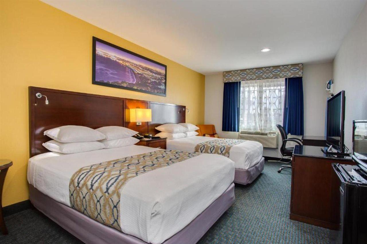 Quality Inn San Diego South - Chula Vista Ngoại thất bức ảnh