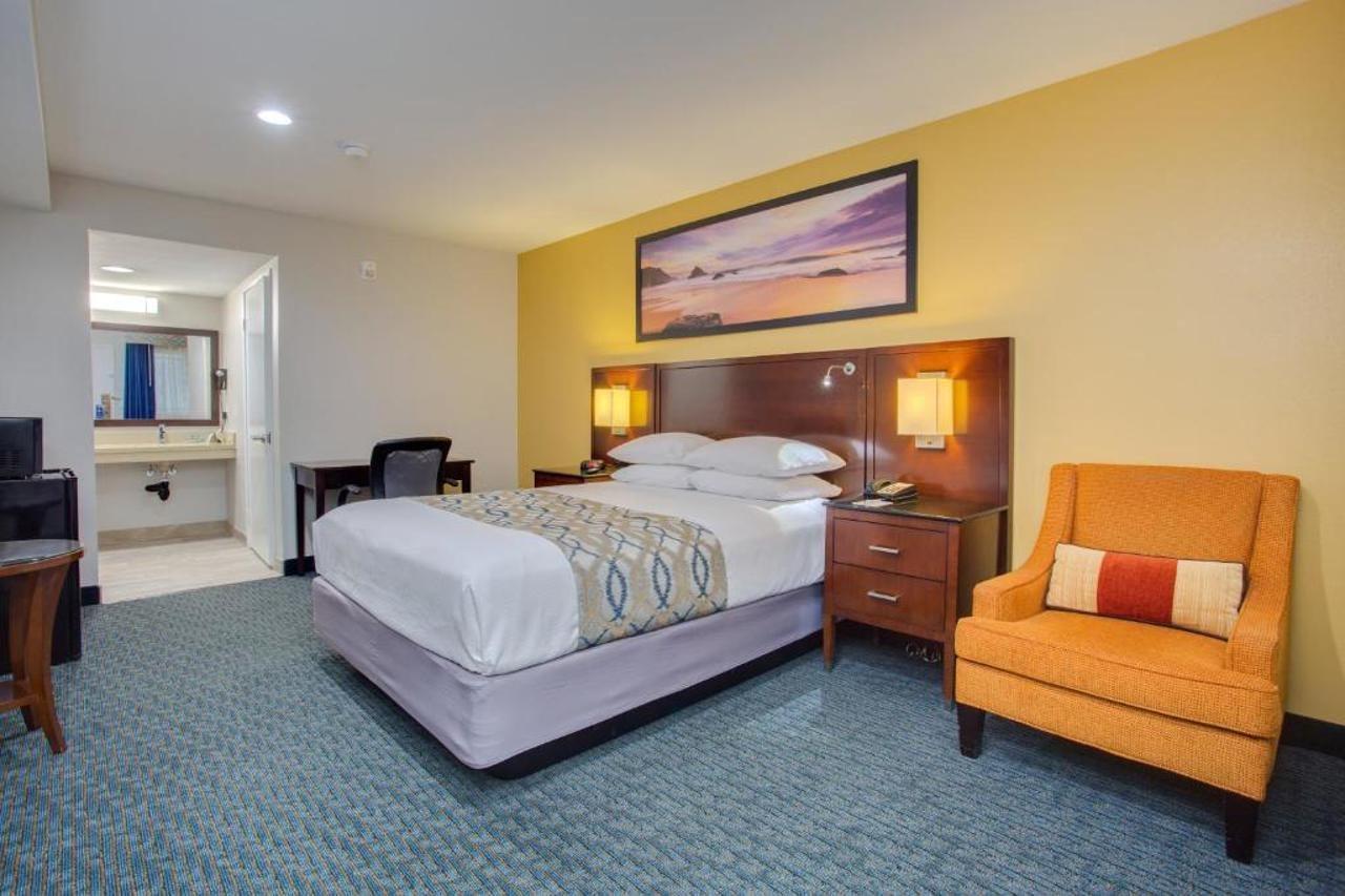Quality Inn San Diego South - Chula Vista Ngoại thất bức ảnh