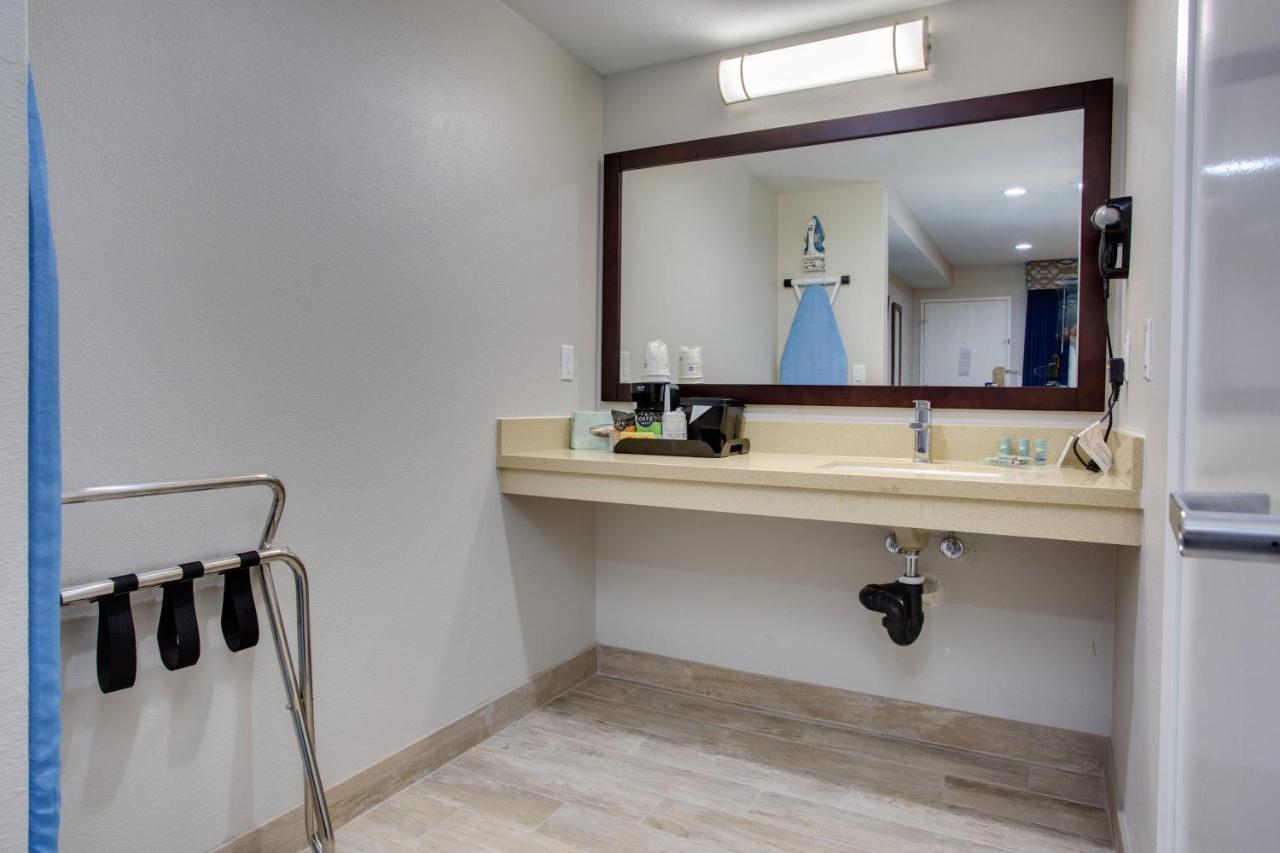 Quality Inn San Diego South - Chula Vista Ngoại thất bức ảnh